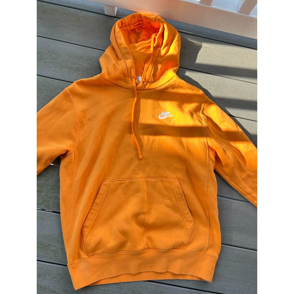 Nike Club Fleece Pullover Hoodie